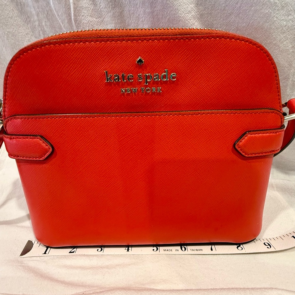Kate Spade Gorgeous Eye Catching NWOT Staci Dome Crossbody Bag - Picture 3 of 14